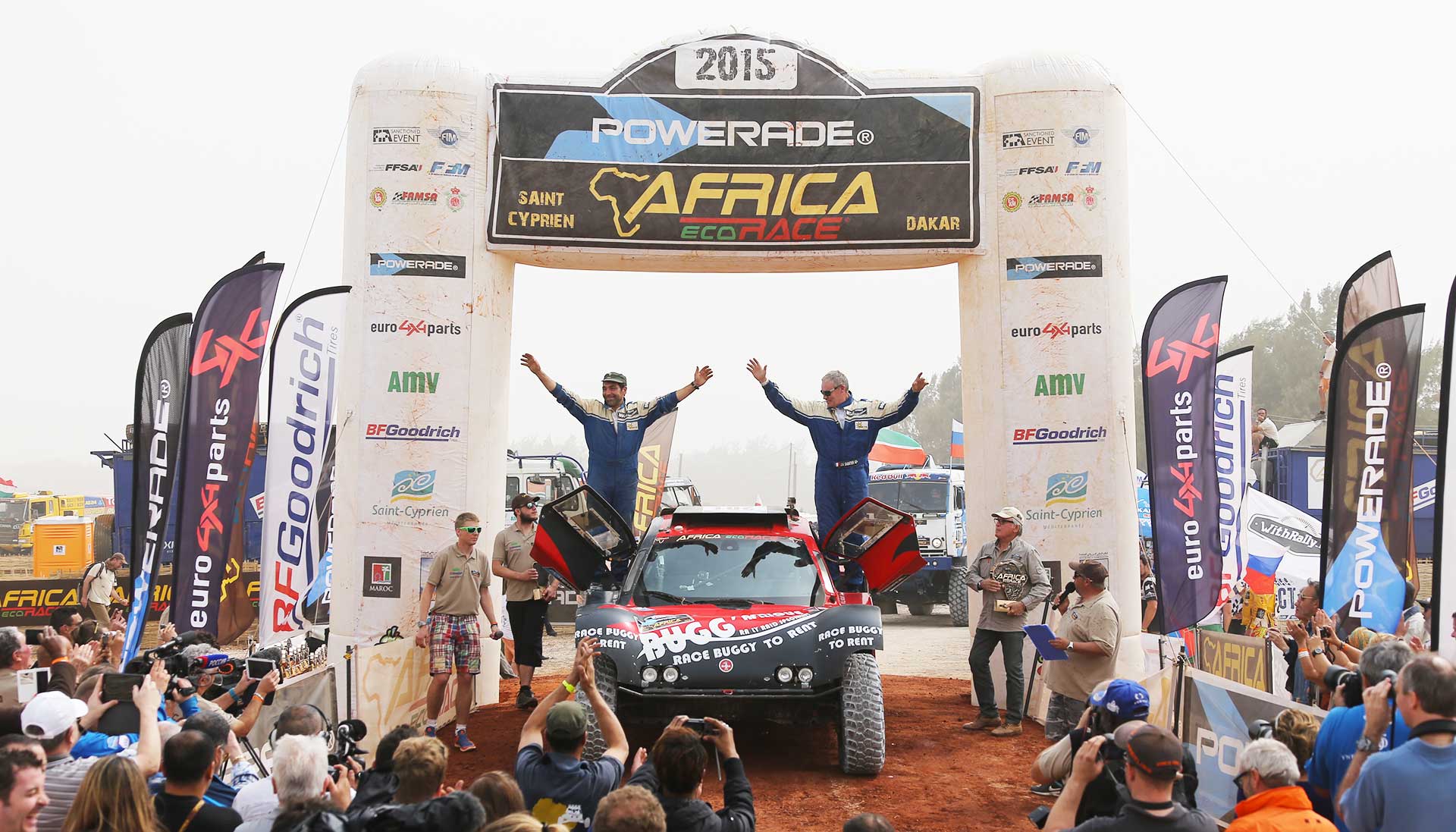 BUGG’AFRIQUE est sur la première marche du podium de l'Africa Eco Race 2015 !