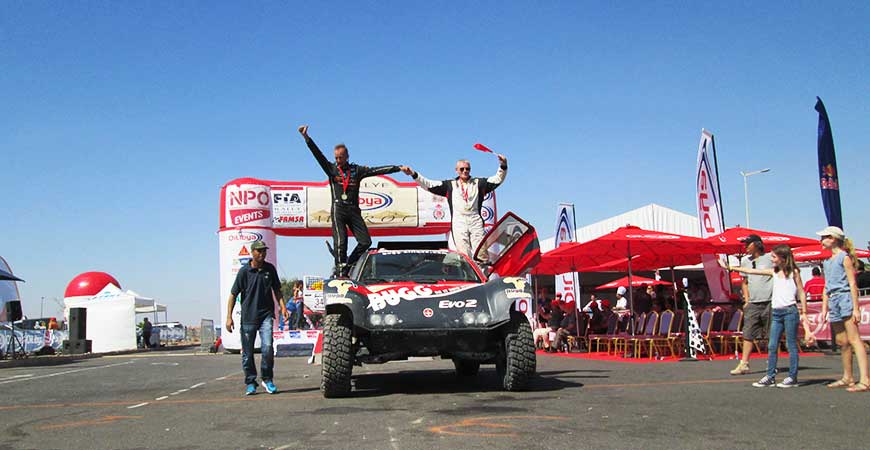 Victoire du team BUGG’AFRIQUE en 2 roues motrices essence avec le Bugga’One